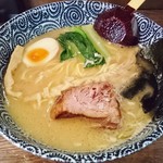 麺屋なごみ - 白湯麺（しょう油味）