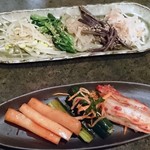 肉料理 大森 - ナムルとキムチ盛り合わせ