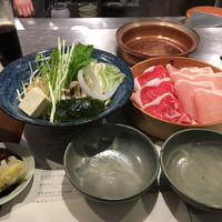 しゃぶしゃぶ 山笑ふ 表参道店 - 
