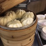 EVA air lounge The STAR - 