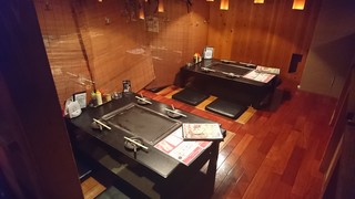 Okonomiyaki & Teppanyaki Nakanaka - ４名がげの掘りごたつ席