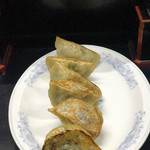 名前のない餃子屋 - 