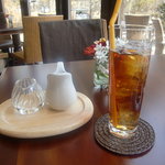 바 드쇼코라 - ケーキセットのドリンク