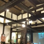 古民家留カフェ - 天井高いですね