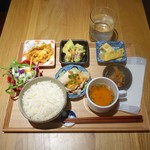 恵比寿キッチン - 豆皿定食1,280円