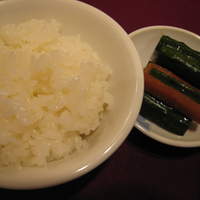 中国四川料理 桃花源 - ランチのご飯と漬物