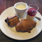 The Reef Hotel Casino - 朝食
