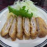 Izakaya Yamaya - おろしポン酢で食べる みるふぃーゆカツ