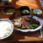 鰹乃国のめし家 萬や - 煮魚定食