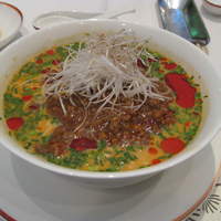 龍天門 - 担担麺