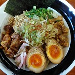 Ramen Tama Ya Zeroshiki - 汁零ソバ780円