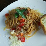 カミフジ - 自家製ミートソース バケット付