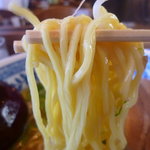 らーめん龍王 - 塩ラーメンの麺