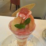 資生堂パーラー - 和歌山県 酒井農園産 あらかわの桃のパフェ