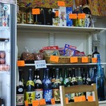 南国キッチン次郎 - 店内の雰囲気