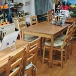 南国キッチン次郎 - 店内の雰囲気