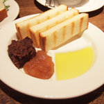 カフェ マメヒコ - 小倉あんとリンゴジャム(80円)