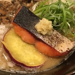 饗 くろ喜 - ブランド鮭「龍銀」塩焼アップ（饗 くろ㐂） 2017.9