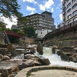 ダイヤモンド 有馬温泉ソサエティ本館 - 前日の台風で増水してました