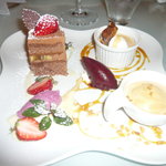 Restaurant Potager - これでもかっ！のデザート盛り合わせ