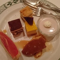 ロウリーズ・ザ・プライムリブ 恵比寿ガーデンプレイス店 - デザートビュッフェ
