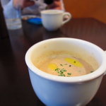 エル・ボガバンテ346 - 1050円ランチ1品目　スープ