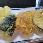 純手打ち十割そば 蕎澤 - 野菜天ぷら。