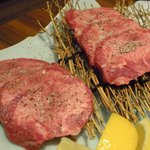 炭火焼肉　韓山 - タン塩