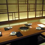 炭火焼肉　韓山 - 座敷
