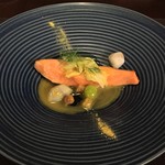 信州サーモンのポワレ