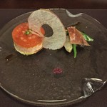 フォアグラのテリーヌ・ガトー仕立てアンズとリンゴと無花果