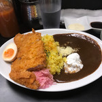 カレーは飲み物。(揚) - カツカレー中 250ｇ   890円