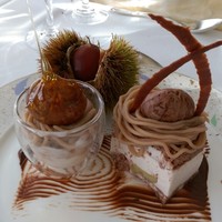 エリゼ光 - モンブランは、アイスに温かい栗のソース
