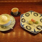 カフェ・鈴木 - アイスドリップとお茶請け