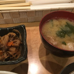 Sakanaya Makino - きんぴらと味噌汁