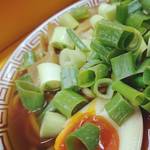 麺屋7.5Hz+ - 太ねぎがポイント