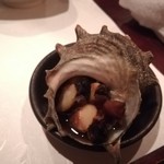 善屋  - サザエのつぼ焼き