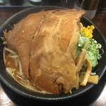 73528302 - びっくりチャーシュー蔵出し味噌ラーメン