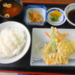 オアシス - 天ぷら定食 610円