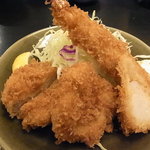 二葉亭 - やまぶき（海老フライ、ひれかつ×２）