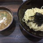 Mendokoronisou - 煮干しつけ麺 800円