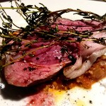ボッテガ - 仔羊の香草焼きとスバイス煮