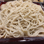 更科 - 蕎麦は白っぽい二八そば