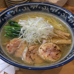 ラーメン ソレナリ - ラーメン ソレナリ　鶏そば(塩)700円