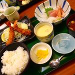 嘉文 - 海老フライとお造り定食　1000円