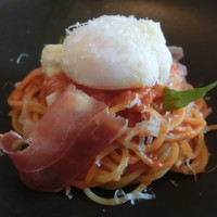 RISTORANTE OZIO - トマトソース×モッツァレラチーズ　パスタ