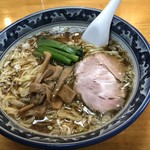 くらま - 醤油ラーメン大盛り