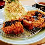 ミニヒレかつ 野菜定食1058円