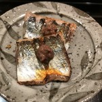 鮨みなと - 根室の秋刀魚 肝添え