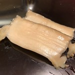 鮨みなと - 蒸し鮑（黒鮑）